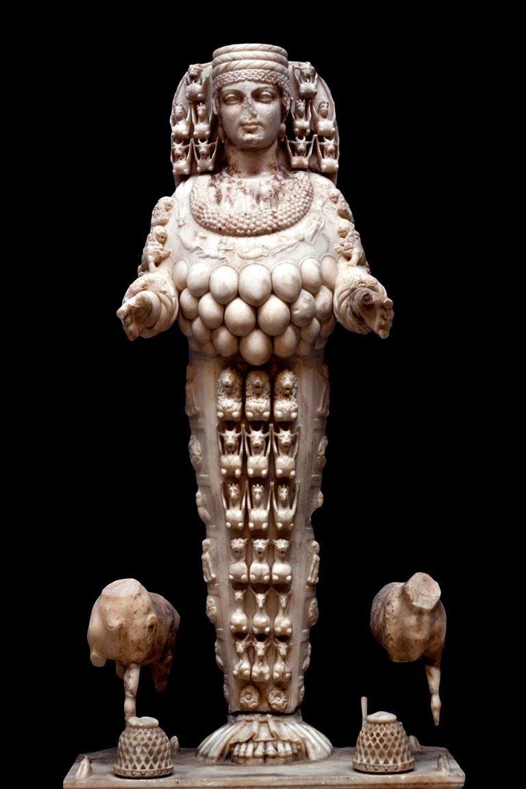 Read more about the article Adı Tarih Boyunca Artemis ile Anılmış – Efes